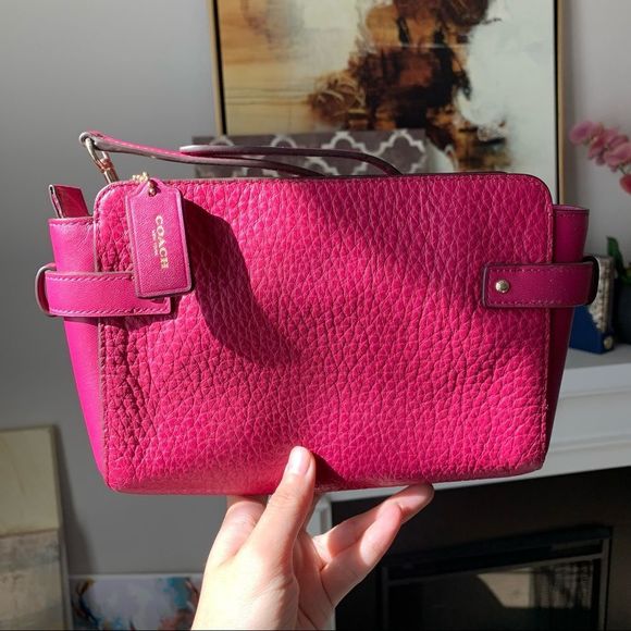 NWT COACH CRANBERRY PINK BLAKE CROSSBODY IN BUBBLE LEATHER (COACH F35688) - Picture 3 of 6